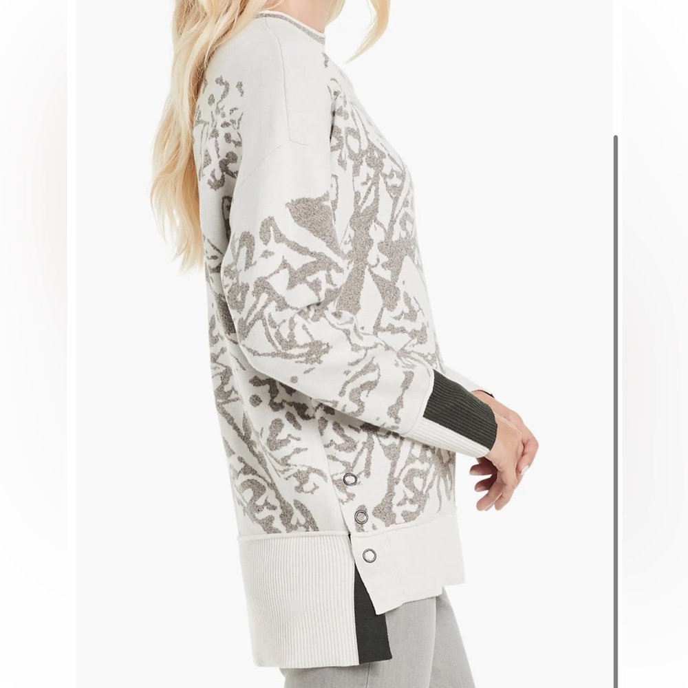 Nic+Zoe Snowbird Sweater Pullover Graphic Knit Neutral Cream Grey Medium - Picture 2 of 11